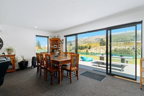 Photo of property in 411b Maori Point Road, Tarras, Cromwell, 9383
