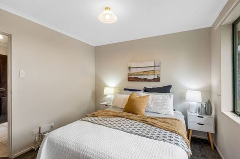 Photo of property in 17 Devon Crescent, Darfield, 7510