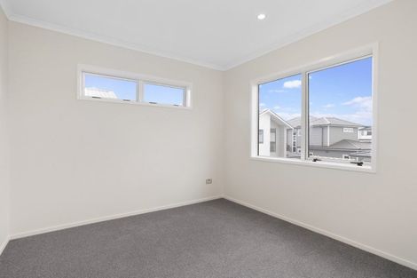Photo of property in 19 Fort Lincoln Loop, Karaka, Papakura, 2113