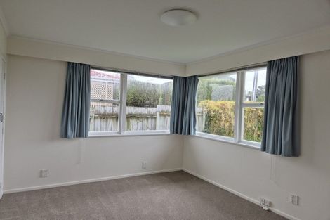 Photo of property in 40 Forest Hill Road, Henderson, Auckland, 0612
