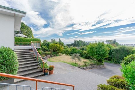 Photo of property in 413 Cashmere Road, Westmorland, Christchurch, 8025