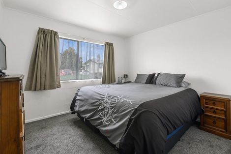 Photo of property in 33 Sunrise Avenue, Owhata, Rotorua, 3010