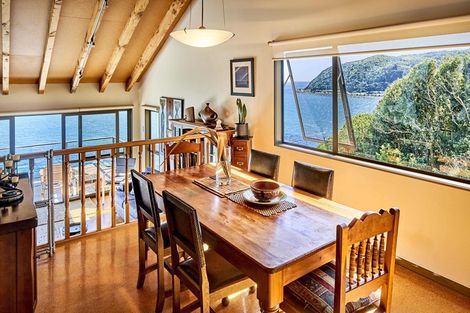 Photo of property in 9 Ogilvy Terrace, Plimmerton, Porirua, 5026