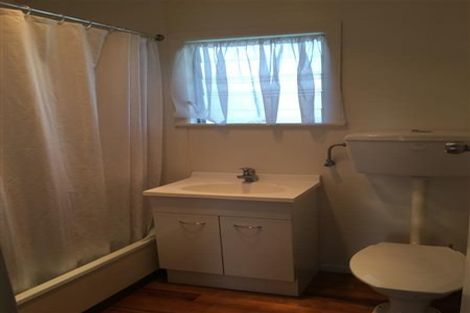 Photo of property in 3/60 Moana Avenue, One Tree Hill, Auckland, 1061