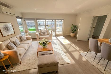 Photo of property in 1 Rembrandt Place, Opaheke, Papakura, 2113