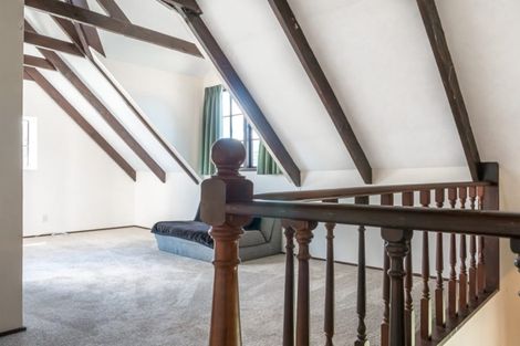 Photo of property in 1 Treadwell Street, Springvale, Whanganui, 4501