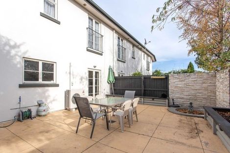 Photo of property in 9g Crohane Place, Addington, Christchurch, 8024