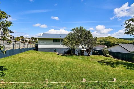 Photo of property in 27 Invercargill Drive, Kelson, Lower Hutt, 5010