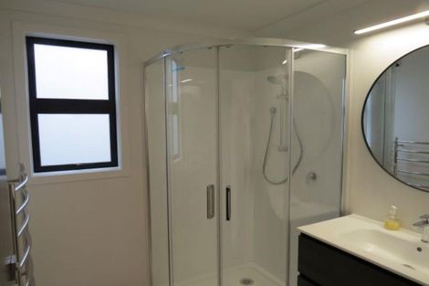 Photo of property in 66 Govett Avenue, Frankleigh Park, New Plymouth, 4310