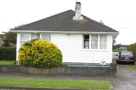 Photo of property in 23 Miro Street, Merrilands, New Plymouth, 4312