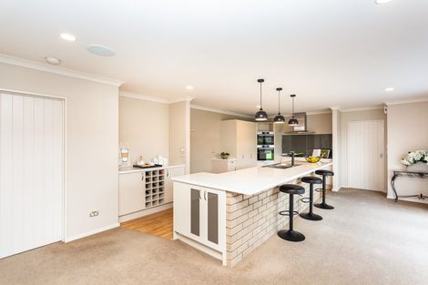 Photo of property in 1 Heathridge Place, Lincoln, 7608