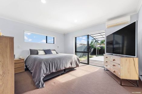 Photo of property in 36 Turnberry Drive, Wattle Downs, Auckland, 2103