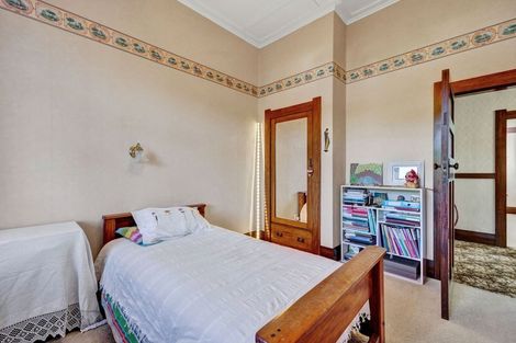 Photo of property in 8 Lincoln Street, Patea, 4520