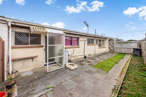 Photo of property in 2/8 Allenby Road, Papatoetoe, Auckland, 2025