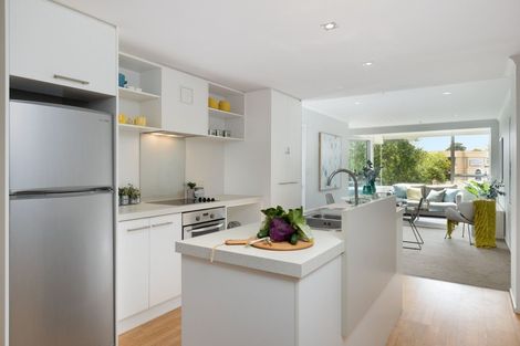 Photo of property in Algarve Apartments, 102/332 Maunganui Road, Mount Maunganui, 3116