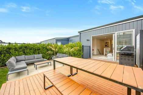 Photo of property in 35 Roundel Crescent, Whenuapai, Auckland, 0618