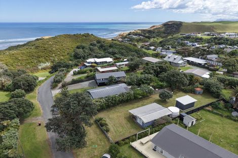 Photo of property in 5 Bayly Street, Baylys Beach, Dargaville, 0377