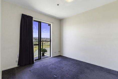 Photo of property in 6g/17 Crown Lynn Place, New Lynn, Auckland, 0600