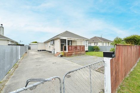 Photo of property in 37 Constable Crescent, Onekawa, Napier, 4110