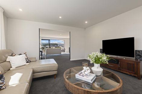 Photo of property in 20 Silicon Way, Fitzherbert, Palmerston North, 4410