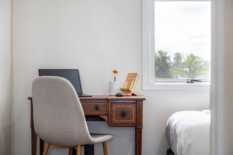 Photo of property in 25/3 Riverside Road, Orewa, 0931