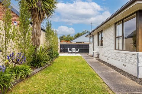 Photo of property in 8 Westburn Terrace, Burnside, Christchurch, 8041