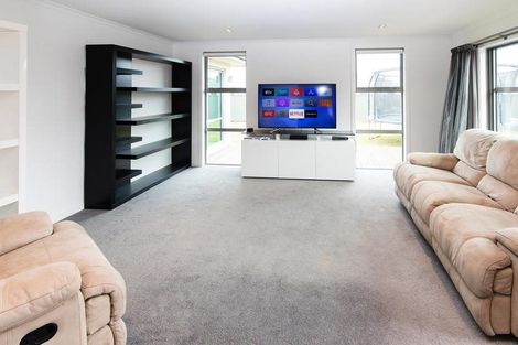 Photo of property in 197 Wingatui Road, Mosgiel, 9024