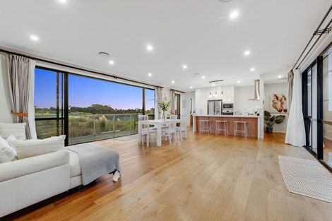 Photo of property in 150 Ninth View Avenue, Beachlands, Auckland, 2018