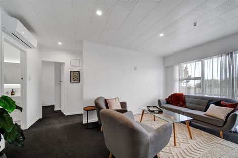 Photo of property in 76b Eliot Street, New Plymouth, 4310