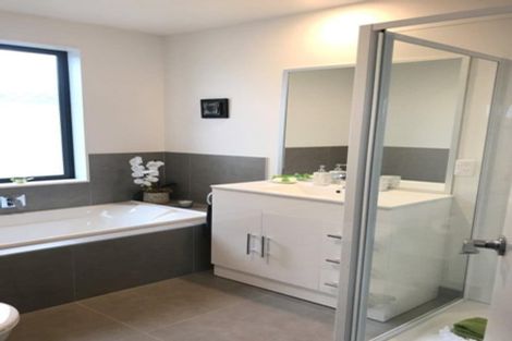 Photo of property in 14 Hakaro Way, Takanini, 2112