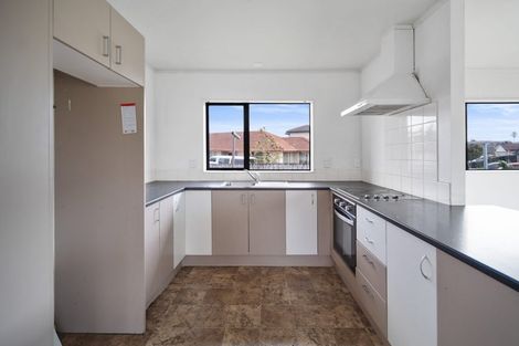 Photo of property in 21 Masters Place, Favona, Auckland, 2024