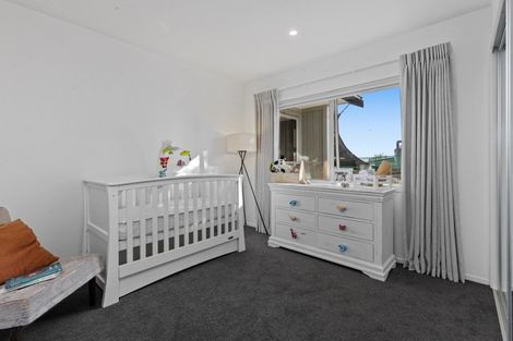 Photo of property in 47 Burrow Road, Pukekohe, 2120