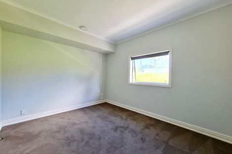 Photo of property in 82 Kyle Road, Greenhithe, Auckland, 0632