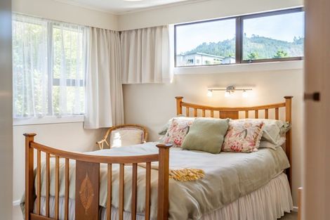 Photo of property in 9 Chichester Drive, Pinehaven, Upper Hutt, 5019