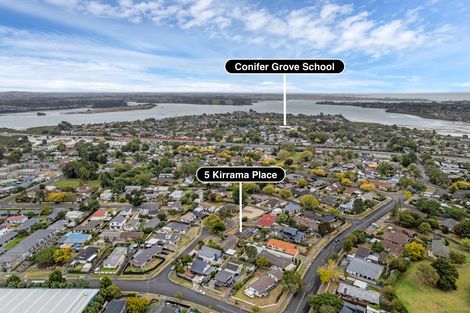Photo of property in 5 Kirrama Place, Conifer Grove, Takanini, 2112