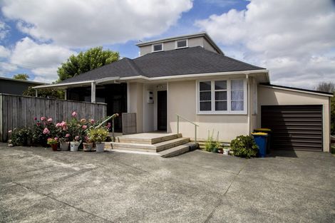 Photo of property in 14a Arawa Street, New Lynn, Auckland, 0600