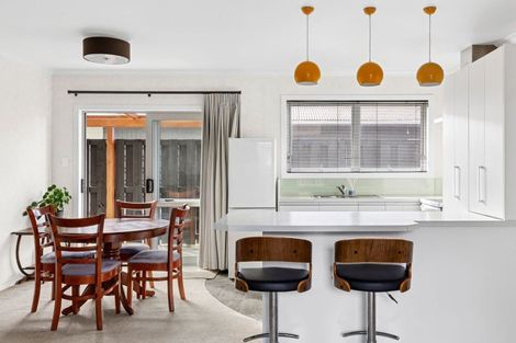 Photo of property in 2a Everest Lane, Cambridge, 3434