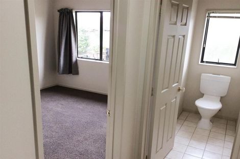 Photo of property in 33 Admiral Crescent, Flagstaff, Hamilton, 3210