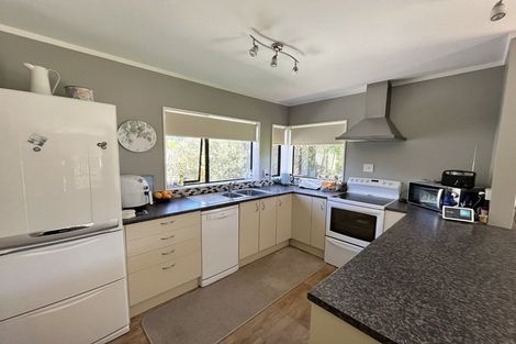 Photo of property in 3/9 Mana Esplanade, Paremata, Porirua, 5026