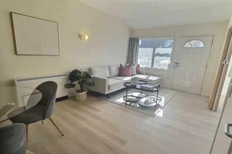 Photo of property in 68 Whiteley Street, Moturoa, New Plymouth, 4310