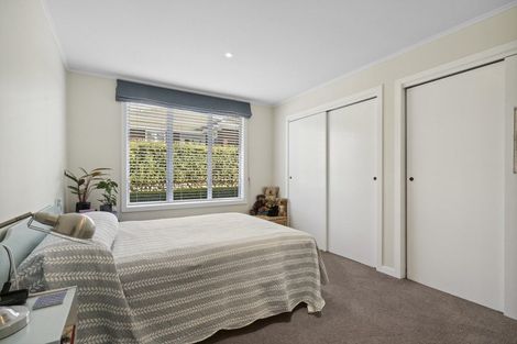 Photo of property in 53 Seaview Road, Paremata, Porirua, 5024