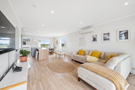 Photo of property in 22 Horo Road, Flat Bush, Auckland, 2019
