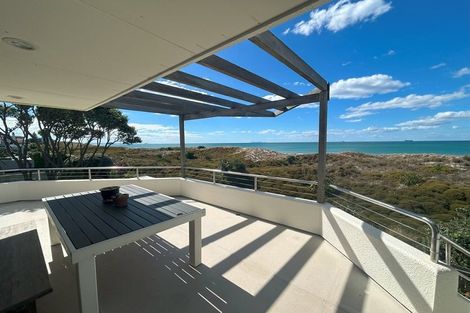 Photo of property in 385b Oceanbeach Road, Mount Maunganui, 3116