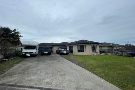 Photo of property in 12 Carn Place, Weymouth, Auckland, 2103