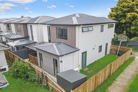 Photo of property in 11a Kent Road, Manurewa, Auckland, 2102