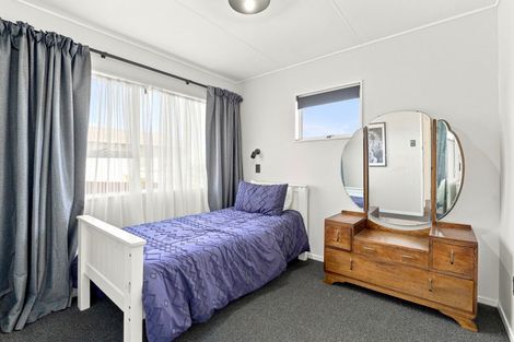 Photo of property in 60 Hinau Street, Castlecliff, Whanganui, 4501