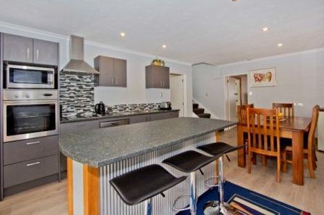 Photo of property in 73 Richmond Street, Petone, Lower Hutt, 5012