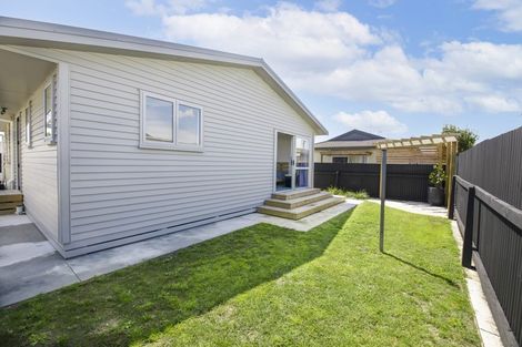 Photo of property in 23 Hinton Road, Taradale, Napier, 4112