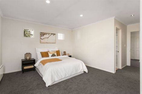 Photo of property in 18 Scarlet Lane, Redwood, Christchurch, 8051