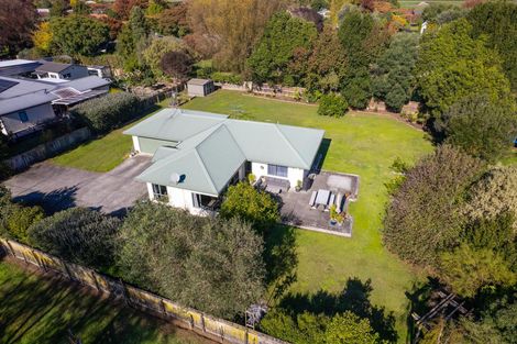 Photo of property in 61 Milton Street, Leamington, Cambridge, 3432